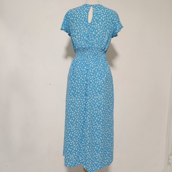 Sienna sky blue floral midi dress - Picture 5 of 8